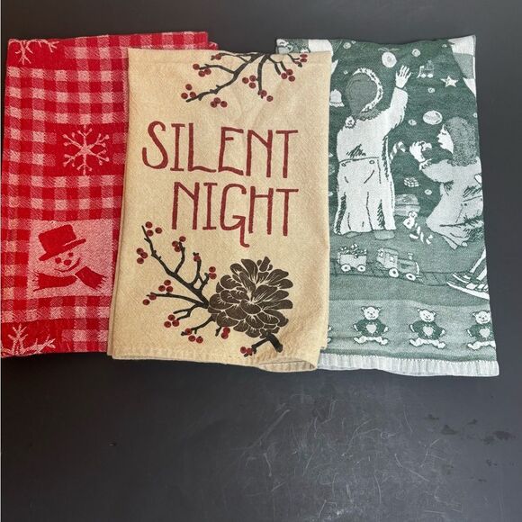 Holiday Kitchen Towels Set of 3 Snowman Christmas Tree Silent Night - Picture 2 of 5
